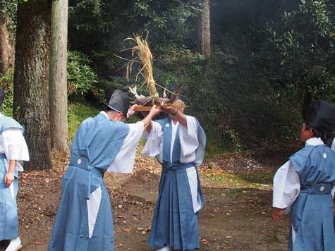神事：穀霊つなぎ